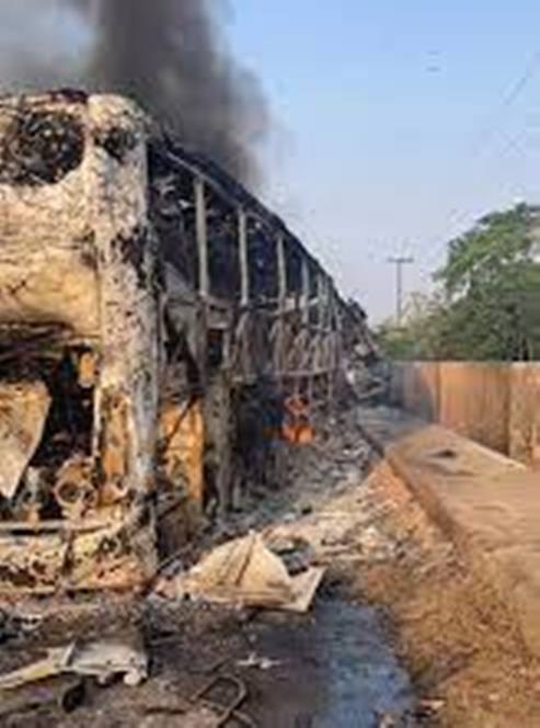 10 Feared Dead As Luxury Bus, Truck Collide In Ondo