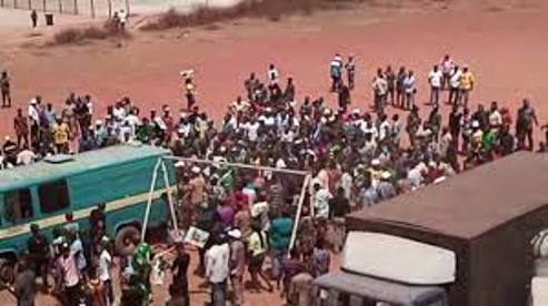 APC FOOD PACK BUS