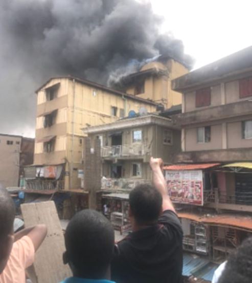 Property Worth Millions Of Naira Perished  As Fire Razes Balogun Mart in Lagos