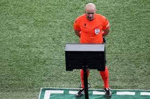 Uefa Sanctions VAR Official Who Gave Controversial PSG Penalty Vs Newcastle