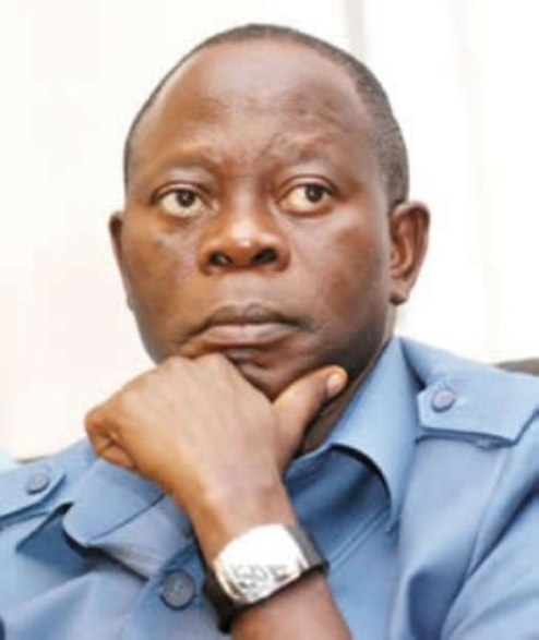 Oshiomole Laments Scarcity Of Fuel, New Naira, Says He Paid N1,000 For Litre Of Fuel