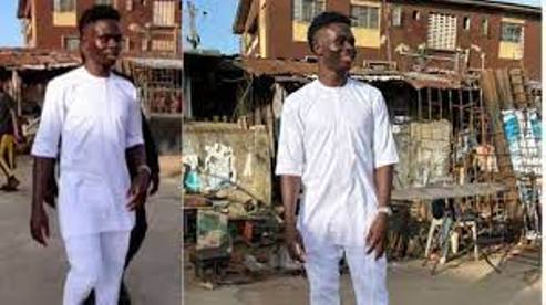 Nigerians React As Bukayo Saka Strolls  In Bariga-Lagos  On White Yoruba Native Attire