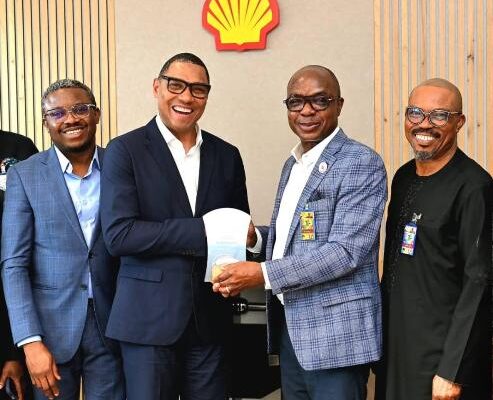 Oil Industry Group, PETAN Honours SNEPCo MD With Award Of Excellence